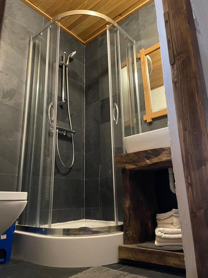 Peştera Chalet Ro מראה חיצוני תמונה