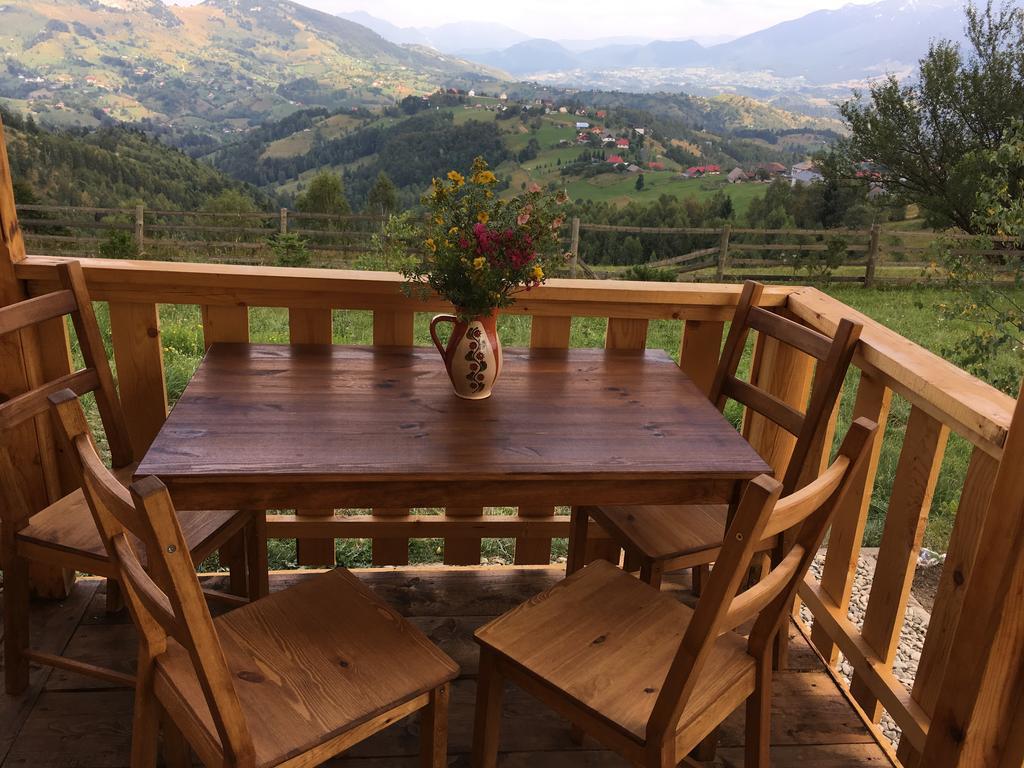 Peştera Chalet Ro מראה חיצוני תמונה
